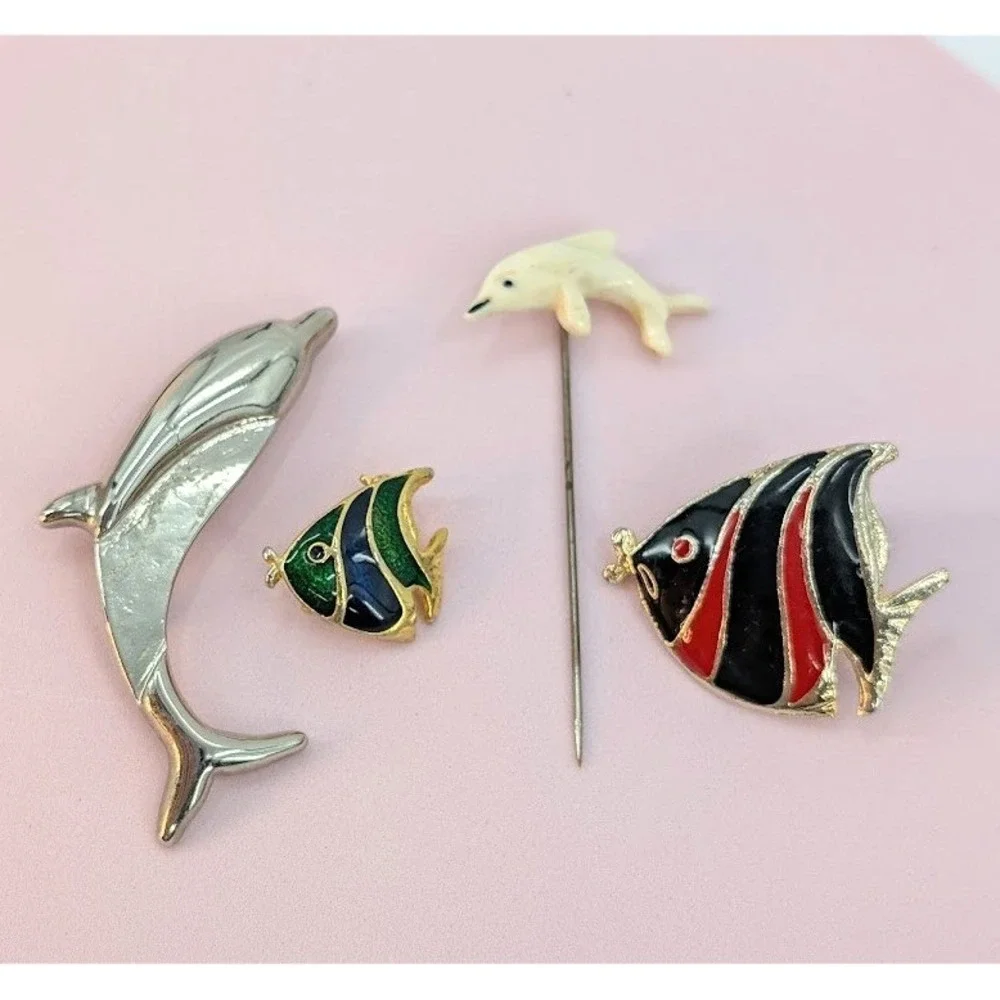 VTG Dolphin Angel Fish Brooch Pin Lot 4pc‎ Enamel Figural Aquatic Nautical